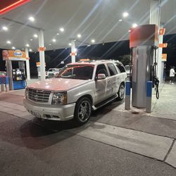 2003 Cadillac Escalade