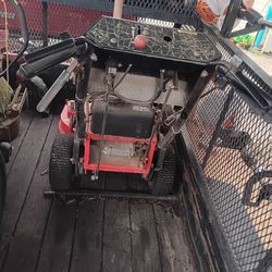 HONDA LAWN MOWER  28 COMERCIAL