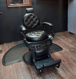 Barber chair salon tattoo