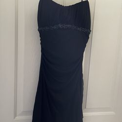 Juniors Sized M Black Dress Semi Formal 