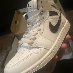 Jordan 1