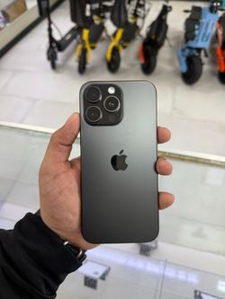 iPhone 16 Pro Max Unlocked 256GB! Finance for $50 down payment!!