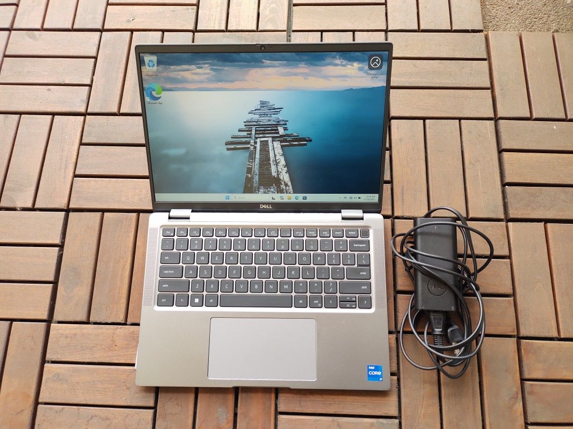 Dell 7440 Premium Laptop Intel 13th Gen i7 16GB DDR5 512GB Pcie NVme SSD Full HD+