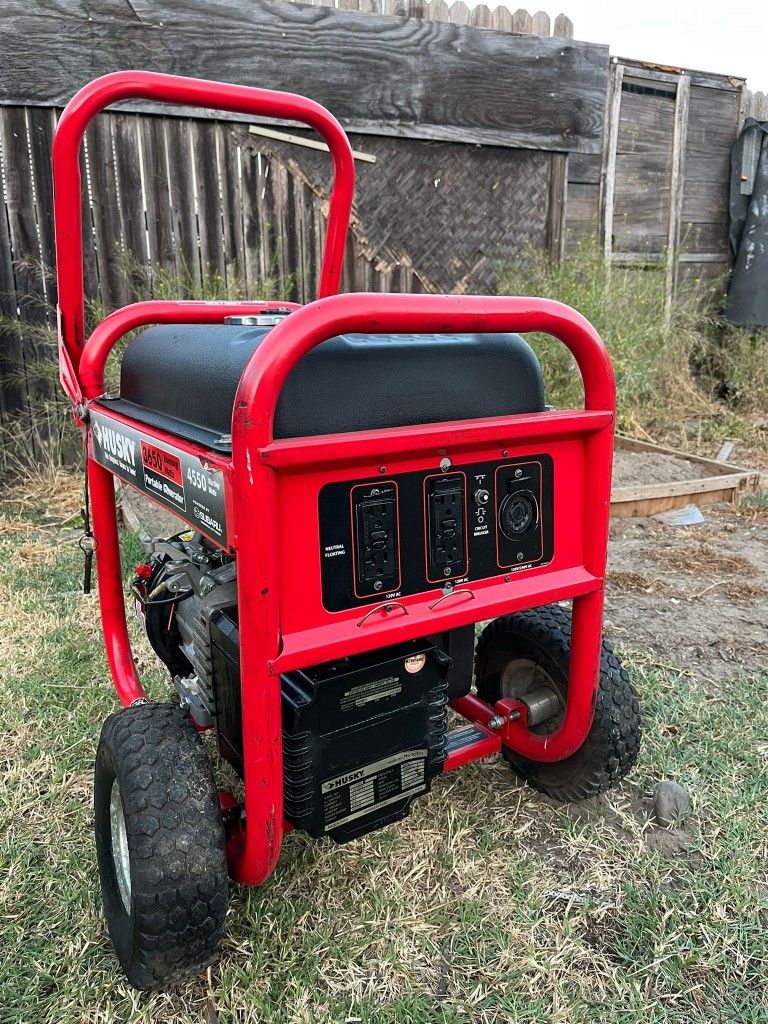Husky Generator 120/240 Volts
3650/4500 Watts