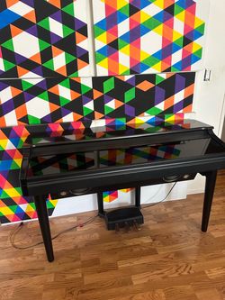Yamaha Clavinova CVP-107 Digital Piano + Matching Stool