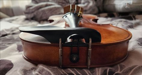 Robertson and Sons 4/4 Violin NEEDS REHAIRING AND NEW STRINGS