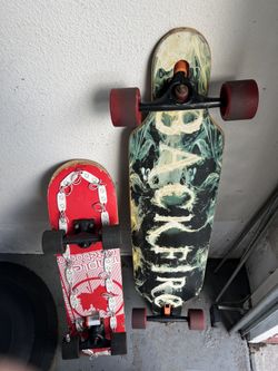 2 Skateboards 
