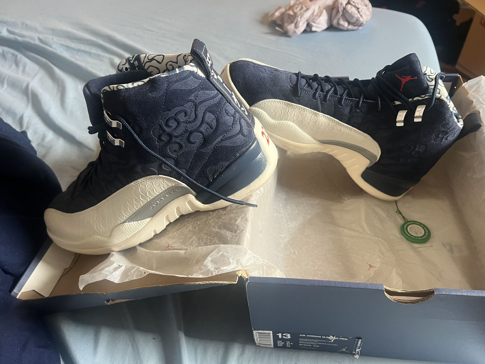 Air Jordan 12 “International Flight” 