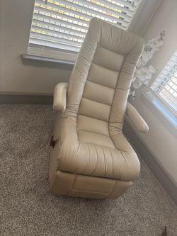 Cream Leather Recliner Chair And Game Chair
