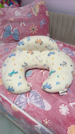 Unicorn Print Nursing Pillow