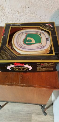 Vintage 1992 Topps Stadium Teams 200 Baseball Cards 