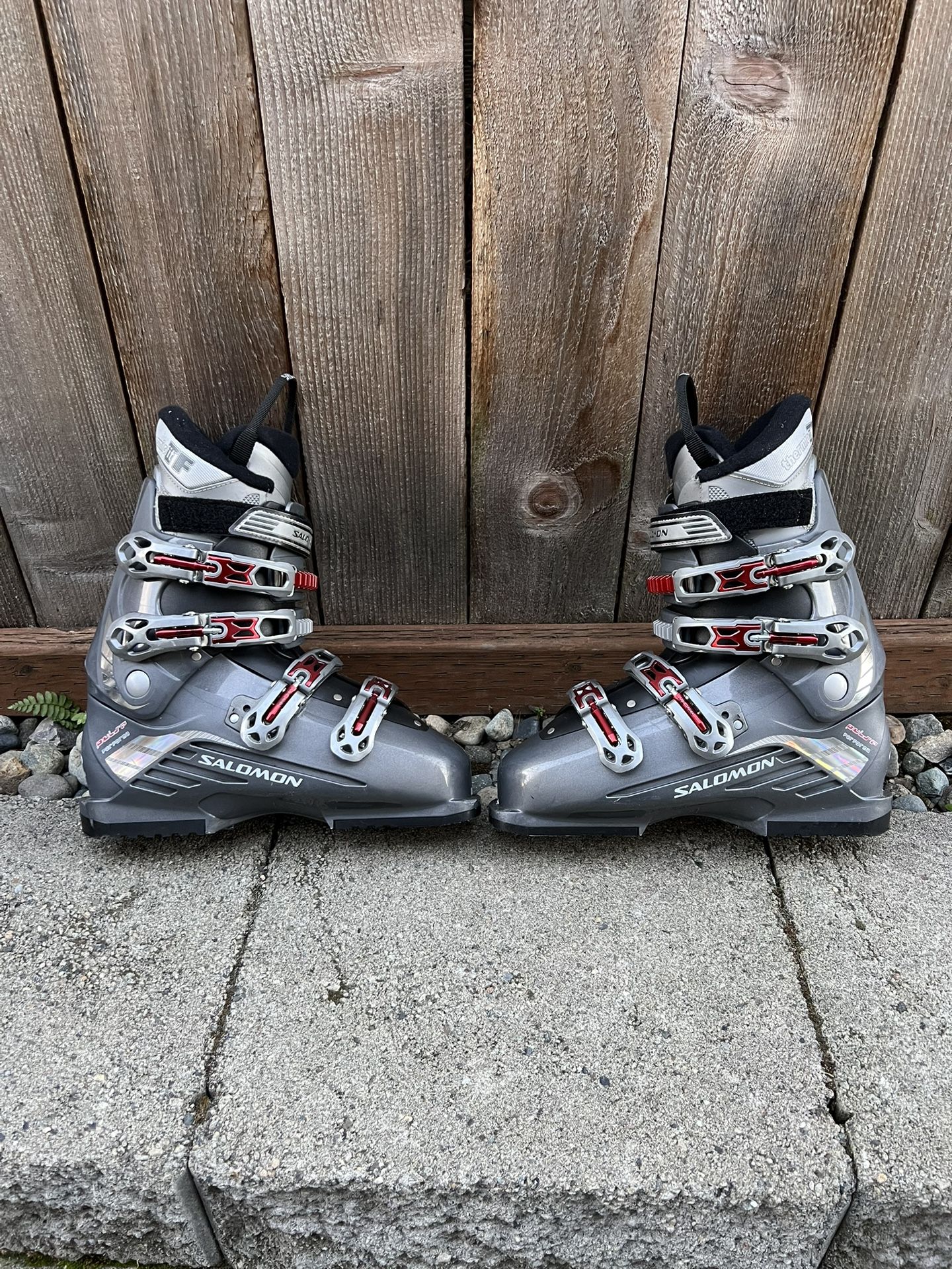 ski boots size 28-28.5