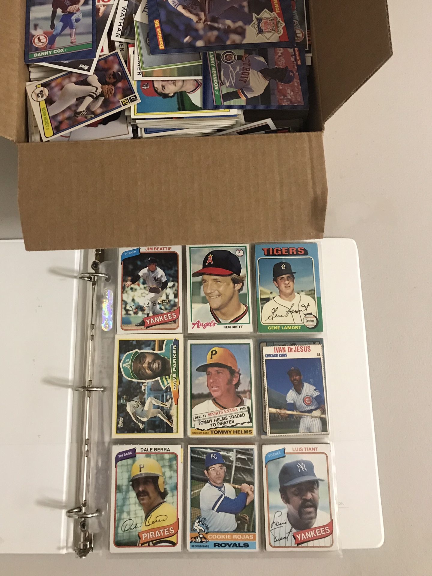 Nice collection of baseball cards 1970s-present!