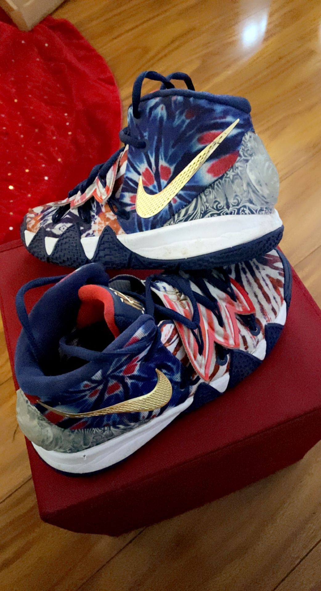 Kyrie Tie-Dye Kids Basketball Shoes 4.5