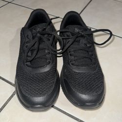 women’s nonslip shoes