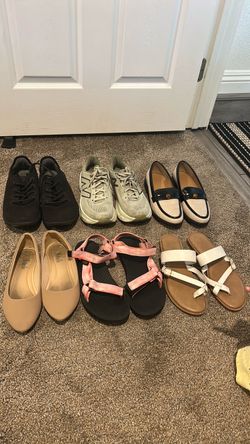 Women’s shoes