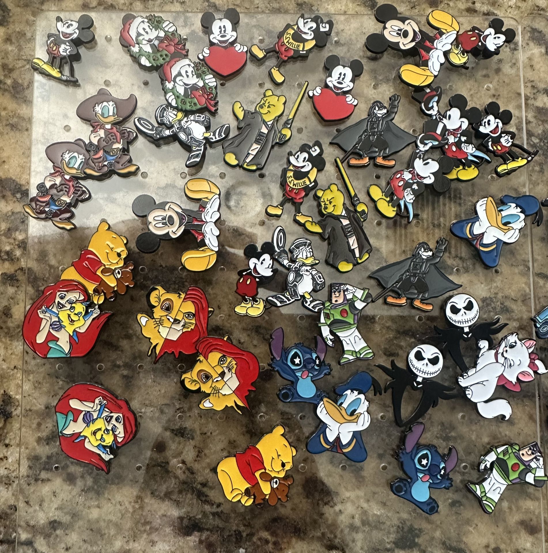 Pins Disney LILO And Stitch Winnie The Pooh Donald Duck Night Before Christmas Little Mermaid