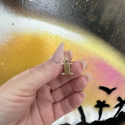 14k  LETTER CHARM 