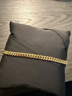 18k Gold Bracelet