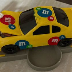 M&M Racing Team with Yellow And Red