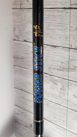 Shimano Trinidad TN20 + Penn Power Stick Plus 7' Saltwater Combo