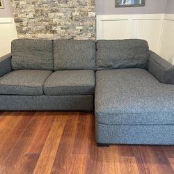 Room & Board Morrison 98” Sofa w/ Chaise – Excellent Condition – $3,100 Retail