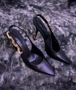 Women’s Louis Vuitton Pump Heels