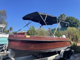 2019 Canadian Electric Boat Company Volt 180