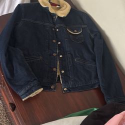 Levi’s Jean Jacket, Barely Used