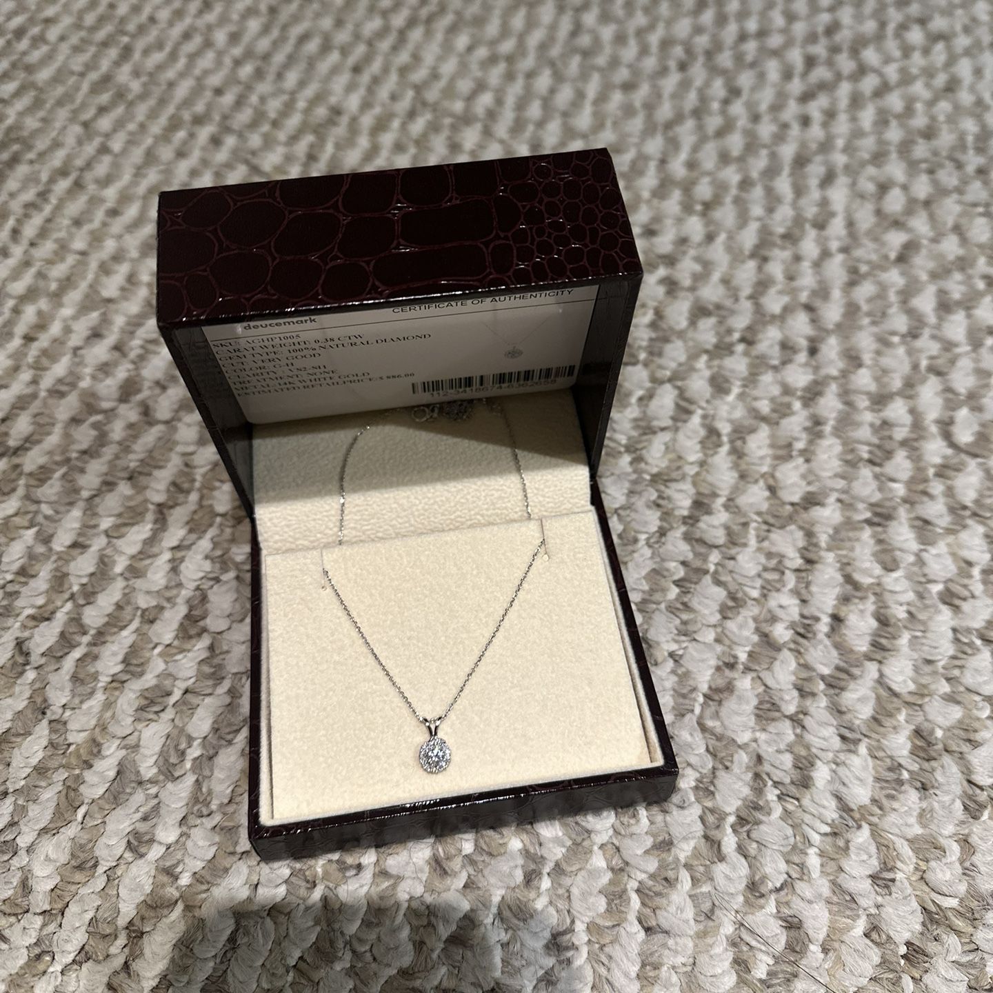 Beautiful Diamond Necklace for Sale in Laud By Sea, FL - OfferUp