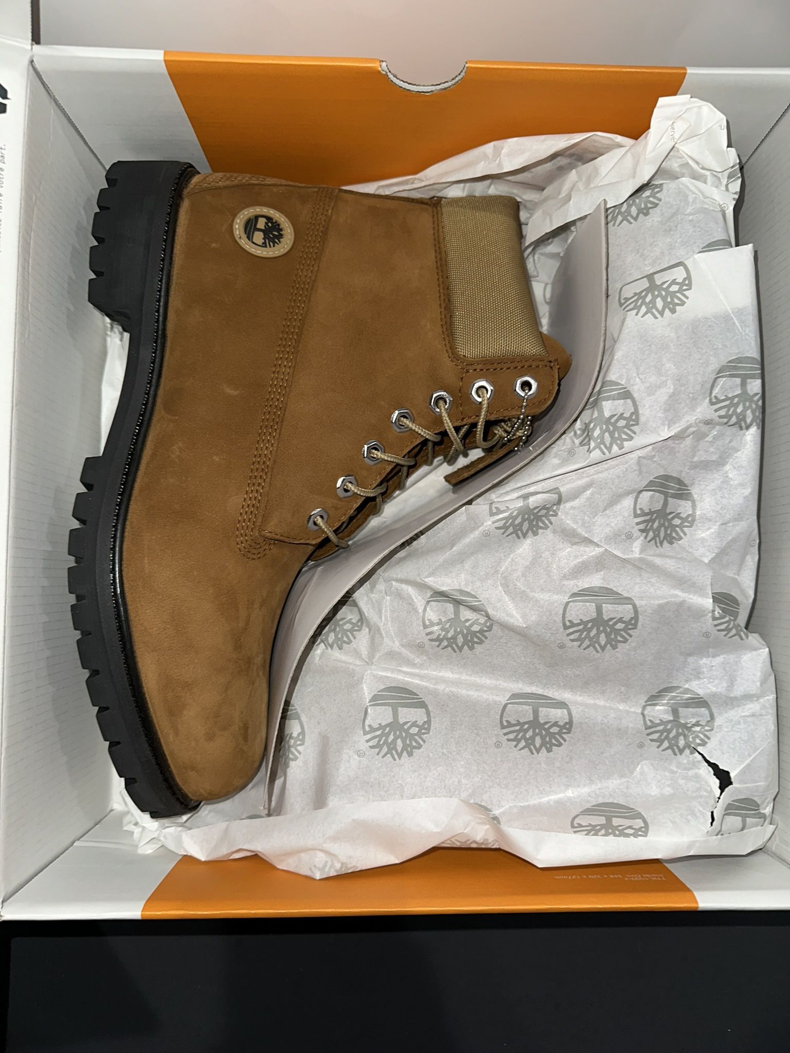 Timberland Premium Waterproof Boot Medium Brown size 11.5 mens
