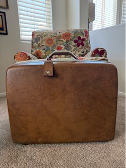 Giant Samsonite bag
