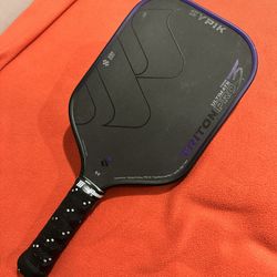 Pickleball Paddle