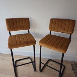 Bar Height Chairs