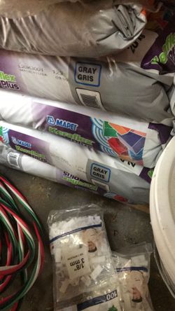 4 Mapei Ceramic  Setting Mortar 4 Bags News 2 -100 -1/8 Spacers 