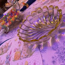 Aprox 8 Inche Dish Crystal scalloped possible Marika glass