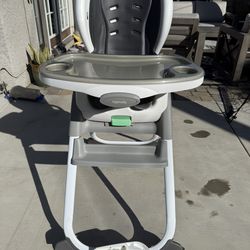 Ingenuity SmartClean Trio Elite 3-in-1 Convertible High Chair, Toddler, Booster Seat Kids Baby