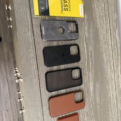 iPhone 15 Pro covers and Screen Protector