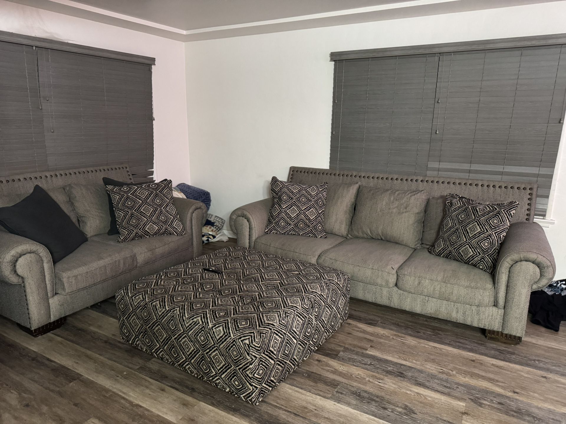 4 Piece Couch Set