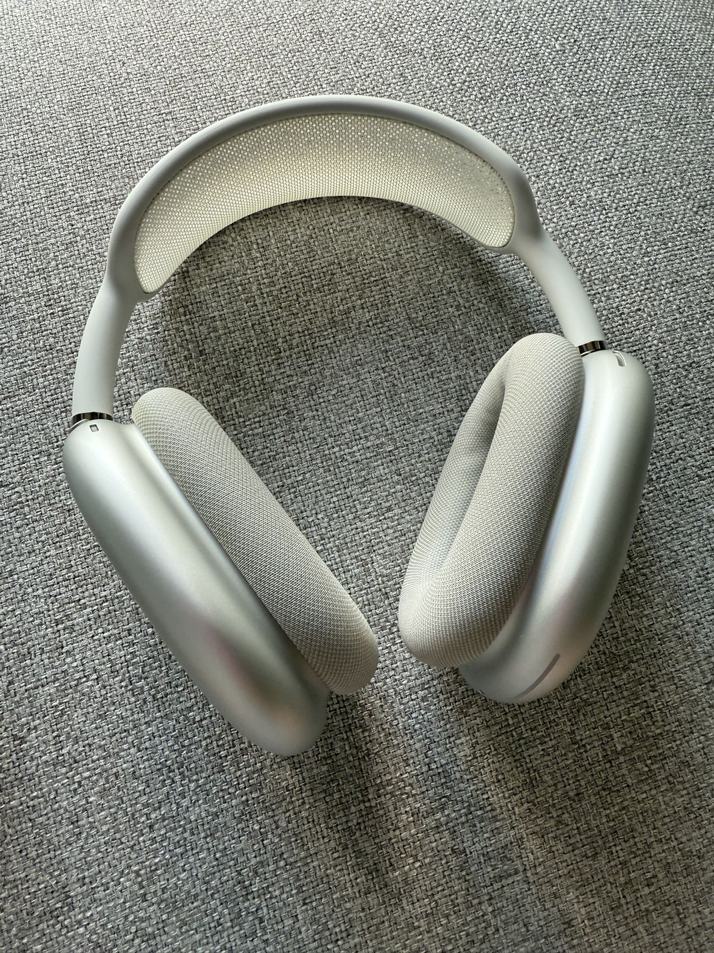 Apple - AirPods Max (Lightning) .