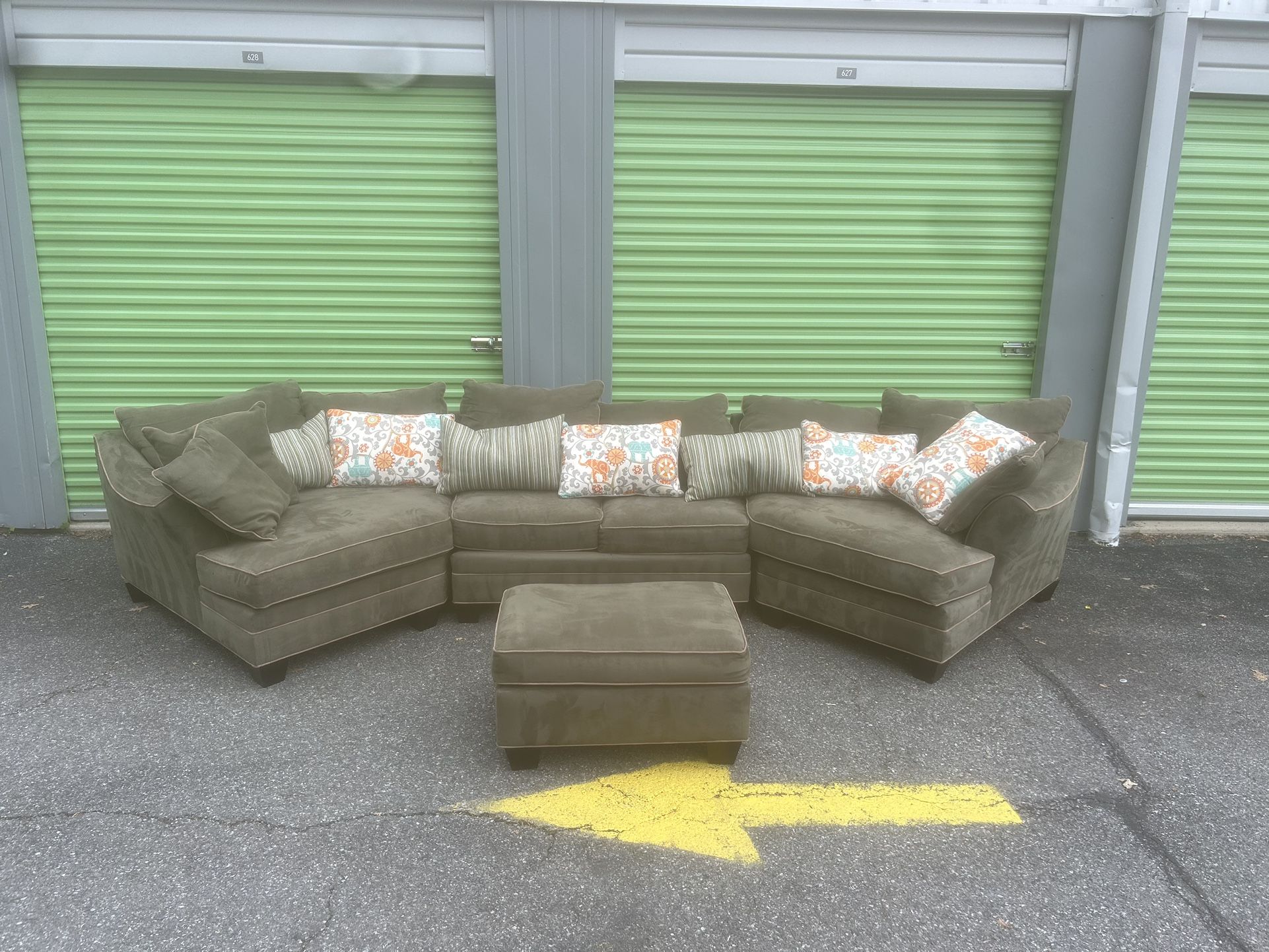 Free Delivery - Sectional Sofa