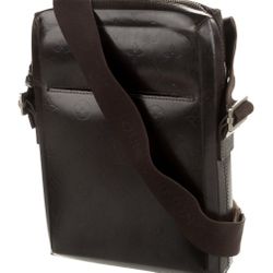 Louis Vuitton Monngram Glace Unisex Crossbody