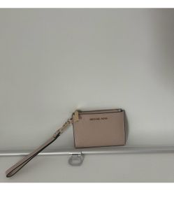  “Michael Kors Jet Set Card Holder Wristlet – NEW With Tags” 