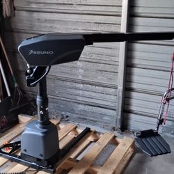 Brand New Curb Side Lift