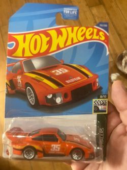 2022 HOT WHEELS BEST BUY EXCLUSIVE COLOR PORSCHE 935