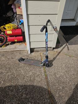Root Industry Pro Scooter