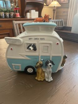 Cookie jar