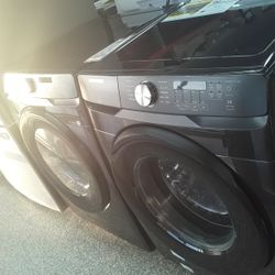 Washer and Dryer  Samsung. 