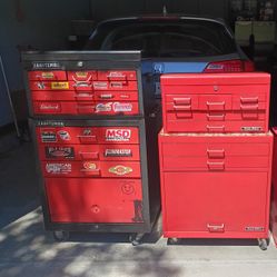 Craftsman Black Red Toolboxes w Drawers on Wheels