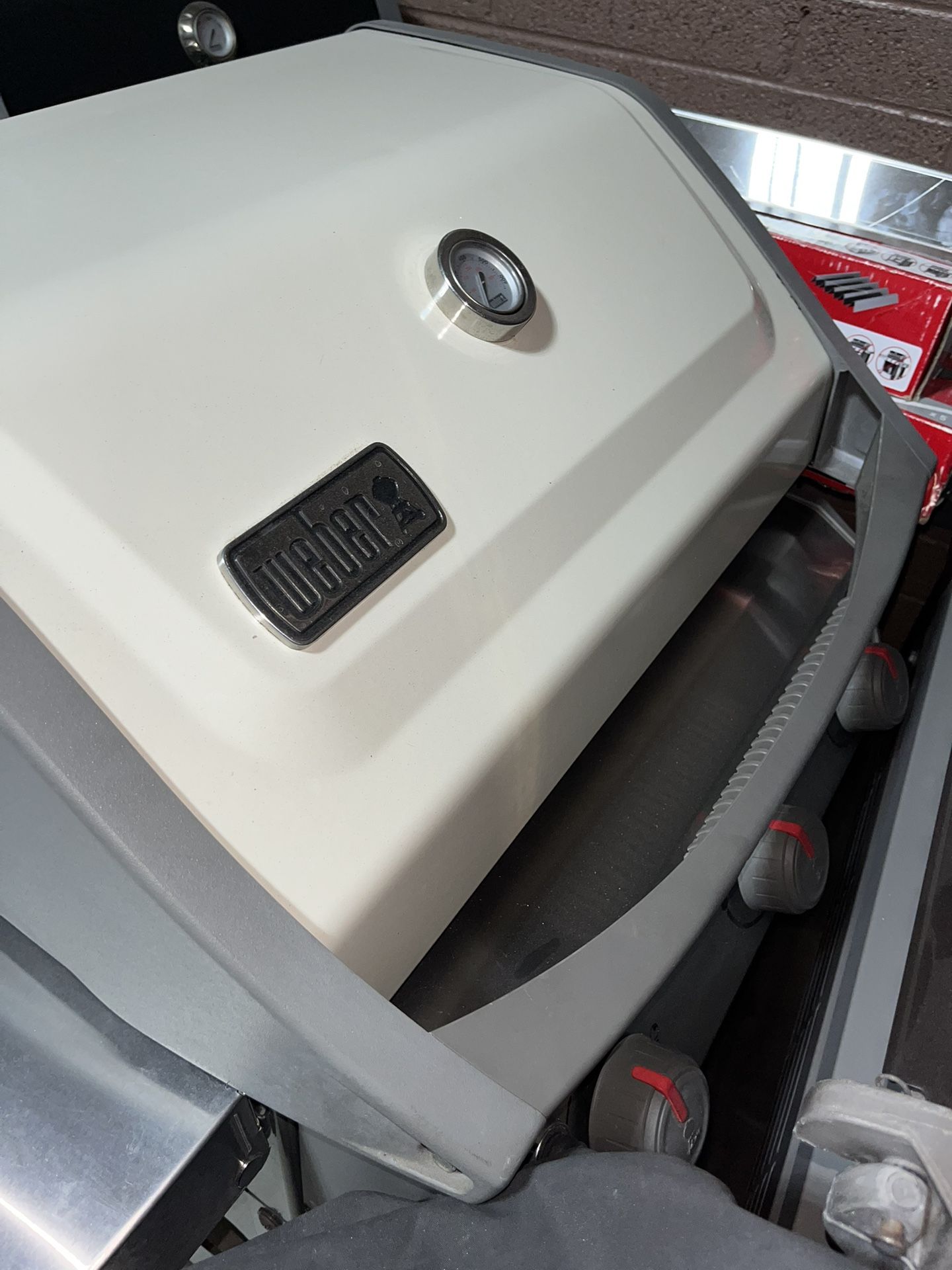 Weber GS4 II Spirit E-310 Bbq Grill Asador Propane Lp Three Burners White Tan Cream